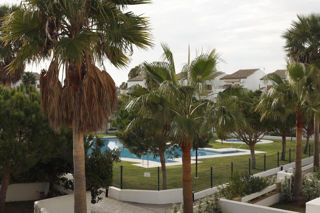 Precioso Apartamento A 700 M Del Mar Chiclana de la Frontera Exteriör bild